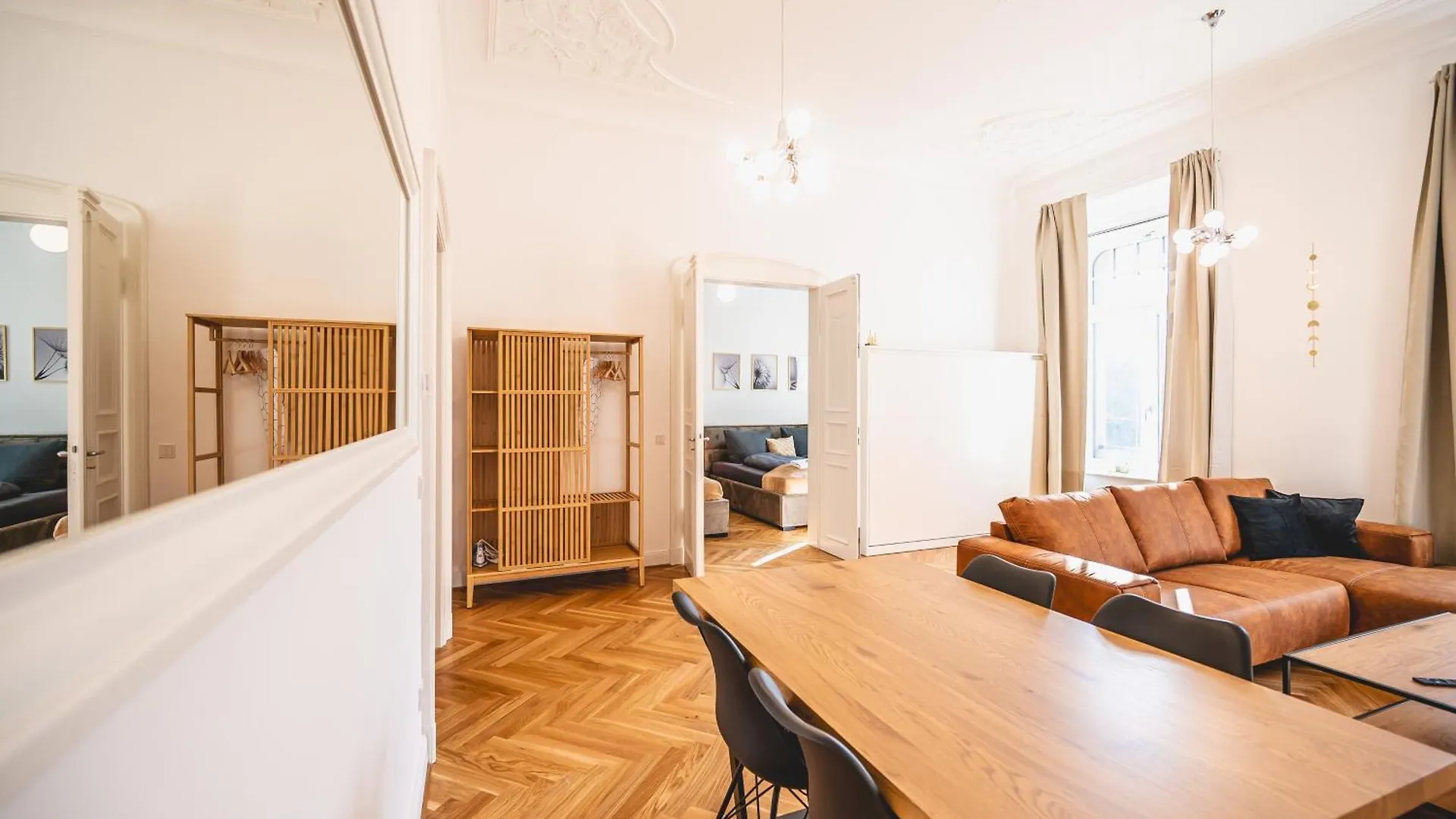 Appartamento Tip! Design-Apartment In Toplage 75Qm In Szeneviertel Dresda