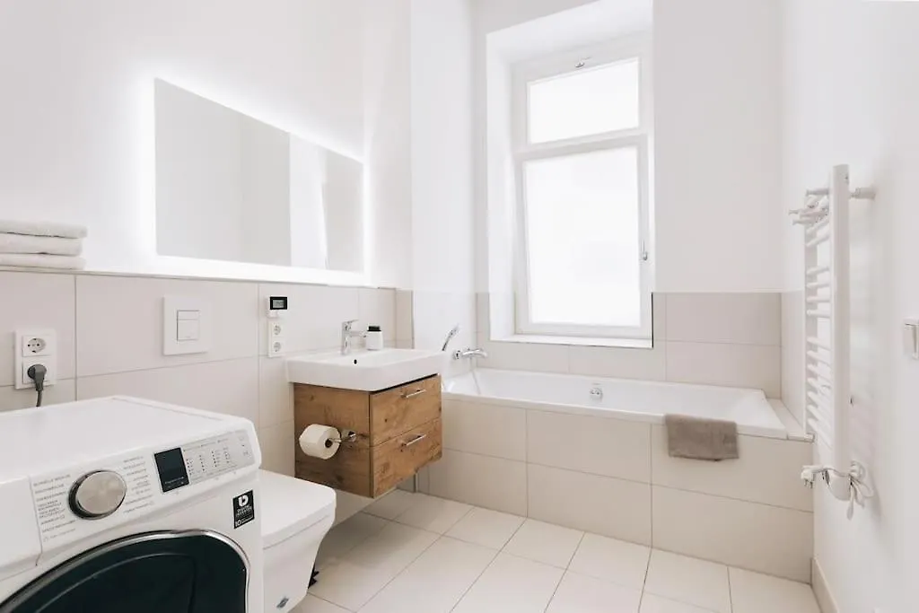 Tip! Design-Apartment In Toplage 75Qm In Szeneviertel Dresda