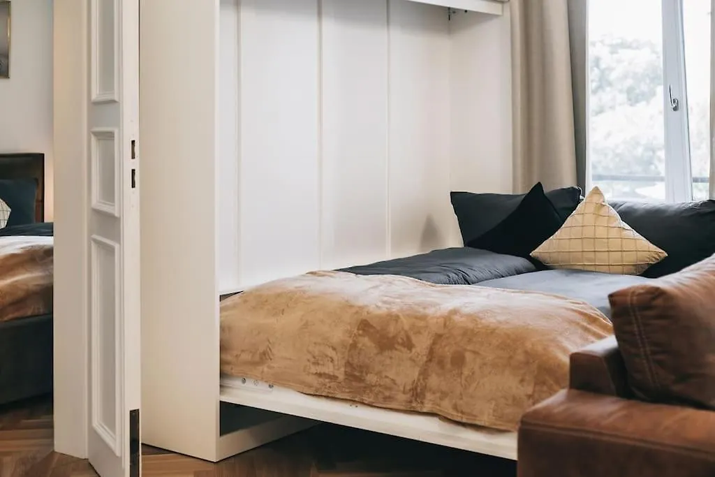 Tip! Design-Apartment In Toplage 75Qm In Szeneviertel Dresda Appartamento